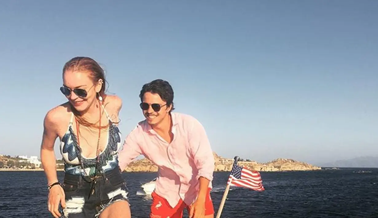 Perselisihan dan prahara hubungan asmara yang terjalin Lindsay Lohan dan Egor Tarabasov kian memanas. Bahkan, keduanya terlibat pertengkaran hebat di kediaman Lindsay di London, Inggris. (Instagram/Bintang.com)