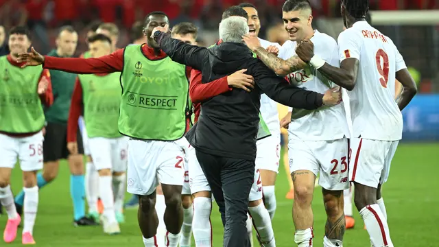 Bayer Leverkusen Vs AS Roma