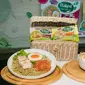 Mie Sedaap Baked hadir dalam dua varian, yaitu Mie Sedaap Baked rasa Mi Instan Goreng dan Mie Sedaap Baked rasa Soto. (dok. Mie Sedaap)