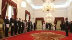 Presiden Joko Widodo menerima surat-surat kepercayaan 13 Duta Besar Luar Biasa dan Bekuasa Penuh (LBBP) negara sahabat untuk Indonesia di Istana Merdeka, Jakarta, Kamis (8/11). Jokowi didampingi Menlu, Seskab, dan Mensesneg. (Liputan6.com/Angga Yuniar)