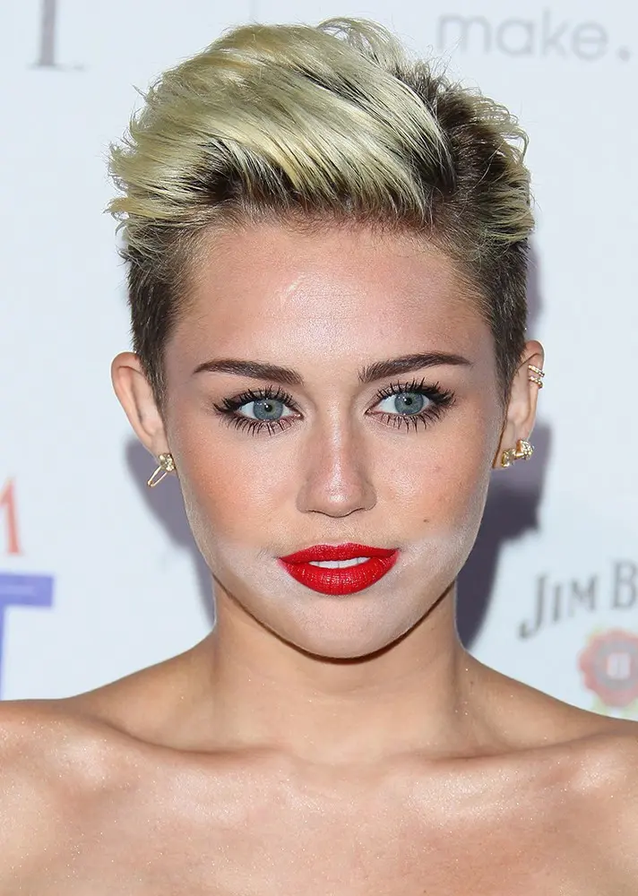 Miley Cyrus. (Sumber foto: stylecaster.com)