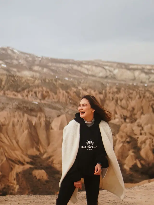 Luna Maya. (Foto: Instagram @lunamaya)