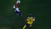 Mbappe Antar Prancis ke Babak 16 Besar