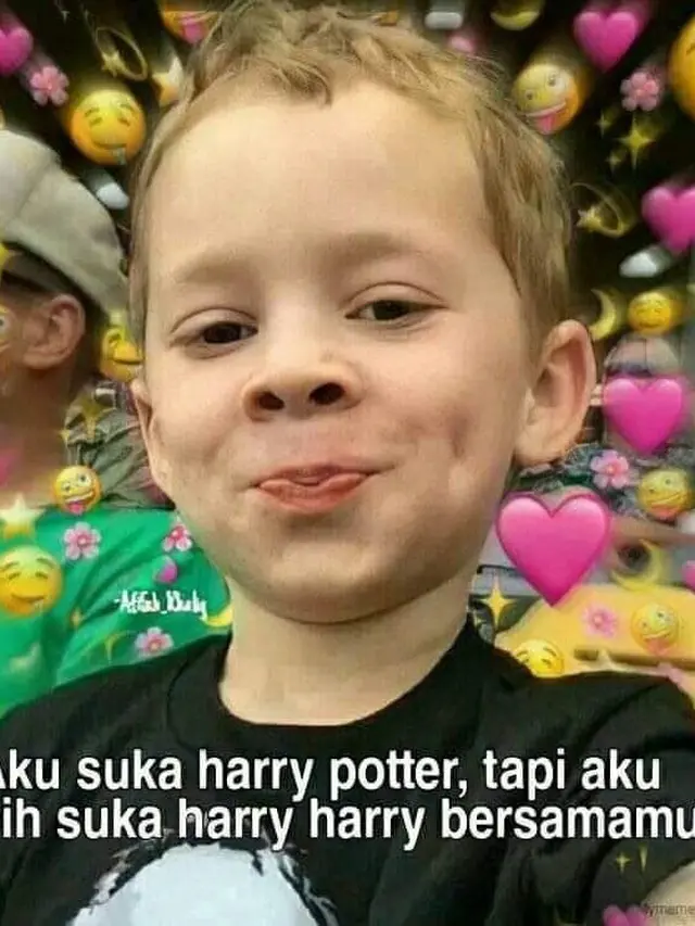 8 Meme 'Kode' Buat Gebetan Ini Cocok Buat Si Enggak Peka