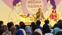 Mengenal Jati Diri Lewat Bedah Karma di Surabaya