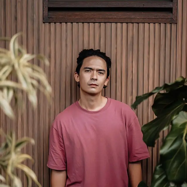 6 Potret Terbaru Lionil Hendrik Pemeran Jami di Sinetron Islam KTP, Makin Keren