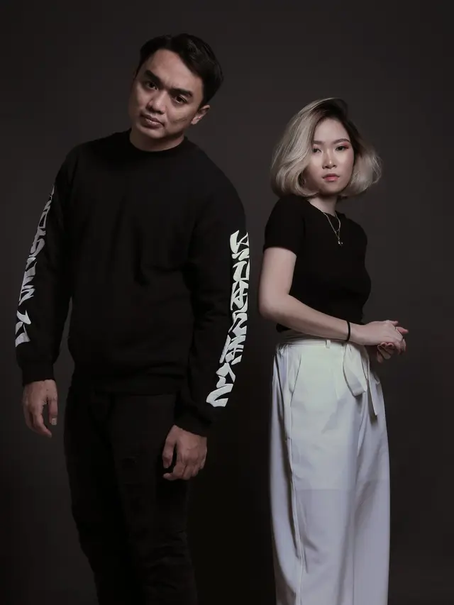 [Bintang] Monica Karina dan Dipha Barus