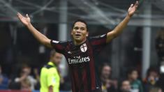 Pekan pembuka musim 2023/2024 di liga-liga top Eropa serentak telah dimulai pada minggu ini dan minggu lalu. Seperti di Liga Italia, pekan pembuka musim 2023/2024 baru dimulai pada pekan ini. Dari hasil pekan pembuka Liga Italia musim ini, publik masih harus bersabar menantikan ada pemain yang mampu mencetak hattrick di pekan pembuka pada musim-musim berikutnya. Terakhir kali seorang pemain mampu mencetak hattrick di pekan pembuka Liga Italia terjadi pada musim 2016/2017 alias 7 musim lalu. Berikut daftar 5 pemain terakhir yang mampu mencetak hattrick di pekan pembuka Liga Italia. (AFP/Olivier Morin)