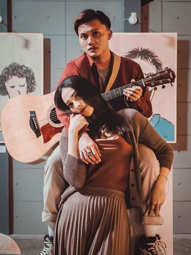Soal Kemungkinan Pacaran Dengan Rizky Febian Begini Kata Anya Geraldine News Entertainment Fimela Com