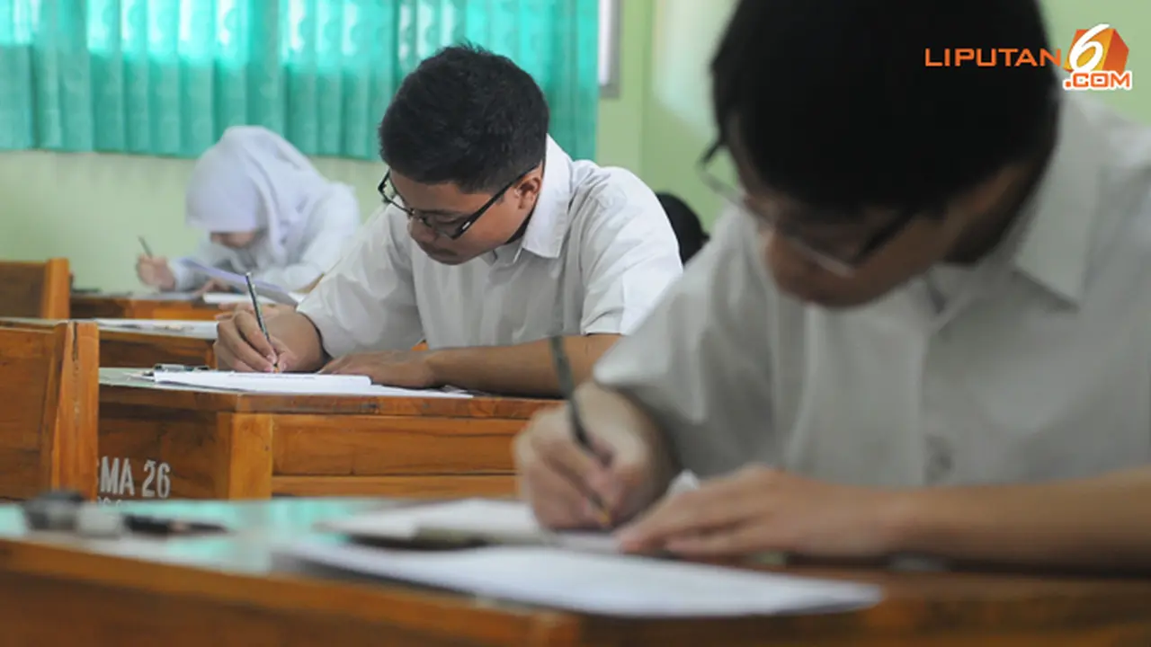 bangku-sekolah-130706b.jpg