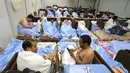 <p>Dalam bahasa Arab, kata "tarawwi" berarti berpikir secara mendalam, mempertimbangkan dengan hati-hati dan merenung perlahan sebelum mengambil keputusan. (AP Photo/Amr Nabil)</p>