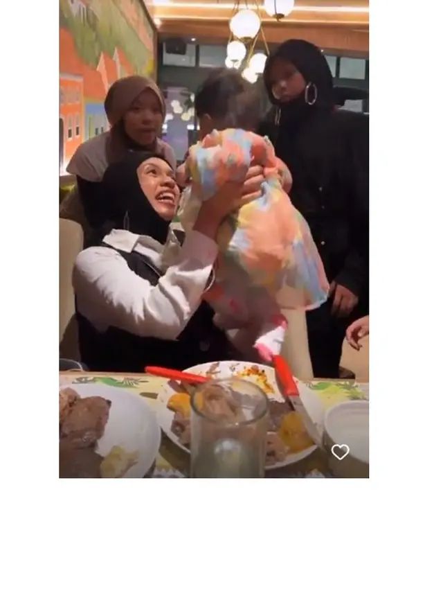 8 Momen Gen Halilintar dan The Hermansyah Makan Malam Bersama, Seru Banget