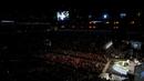 Ribuan orang hadir dalam memorial service untuk almarhum legenda tinju dunia, Muhammad Ali, di KFC Yum Center, Louisville, Kentucky, (10/6/2016). (Aaron P. Bernstein/Getty Images/AFP)