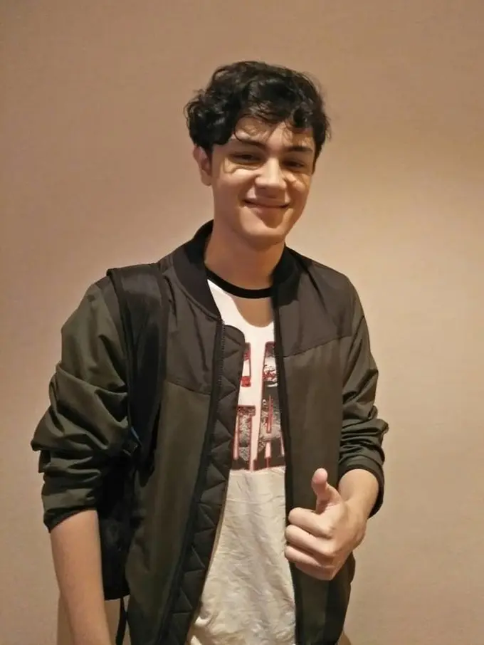 [Fimela] Shawn Adrian