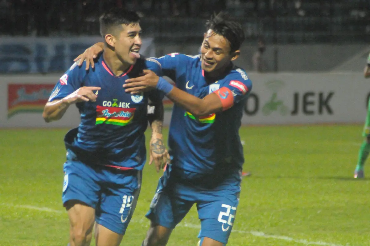 Gelandang PSIS Semarang, Jonathan Cantillana