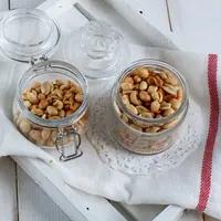 Resep kacang bawang renyah pakai santan./Copyright shutterstock.com/g/Anjarsari+laofiati+putri