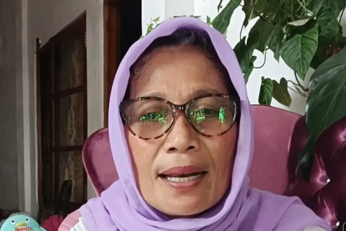 Nursyah menggelar siaran langsung Instagram pada 10 Mei 2023 membahas pernikahan Indah Permatasari dan Arie Kriting. (Foto: Dok. Instagram @mustaminnursyah)