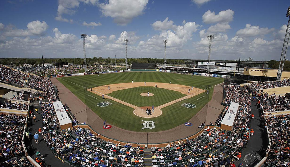 Foto udara Stadion Joker Marchant saat laga antara Detroit Tigers melawan New York Mets di Amerika Serikat, Senin (14/3/2016). (Reuters/Reinhold Matay)
