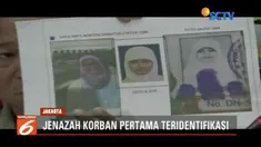 Jenazah Jannatun Cintya Dewi, korban Lion Air JT 610 yang pertama berhasil diidentifikasi, diserahkan ke keluarga di RS Polri Jakarta.