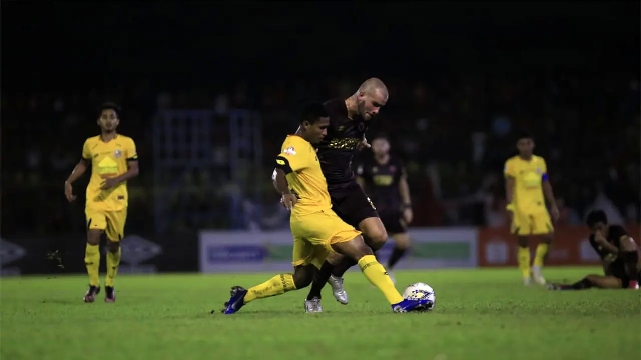 PSM Makassar vs Semen Padang