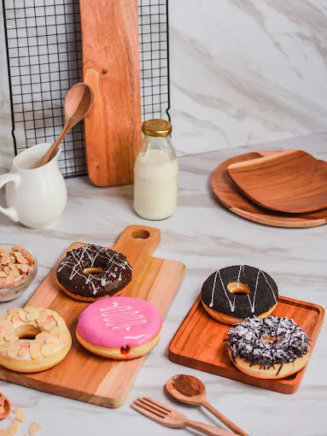 Abata Donuts (GMaps/ Abata Donuts & Coffee)