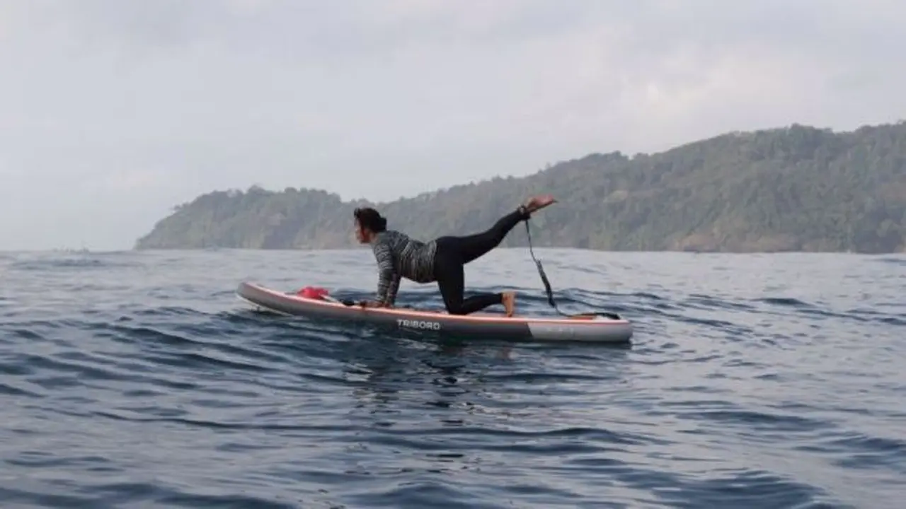 Gaya Susi Pudjiastuti Kalau Lagi Caper Sama Menteri Kesehatan 