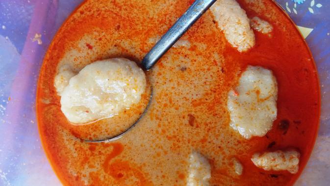 Celimpungan menjadi menu khas Palembang yang sangat legit dan pedas (Liputan6.com / Nefri Inge)