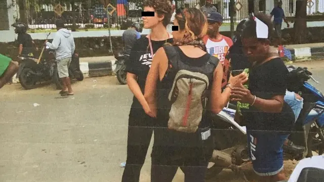 Dua dari empat WNA Australia yang diduga ikut dalam aksi Papua Merdeka di Sorong, Papua, 27 Agustus 2019. (dok Imigrasi)