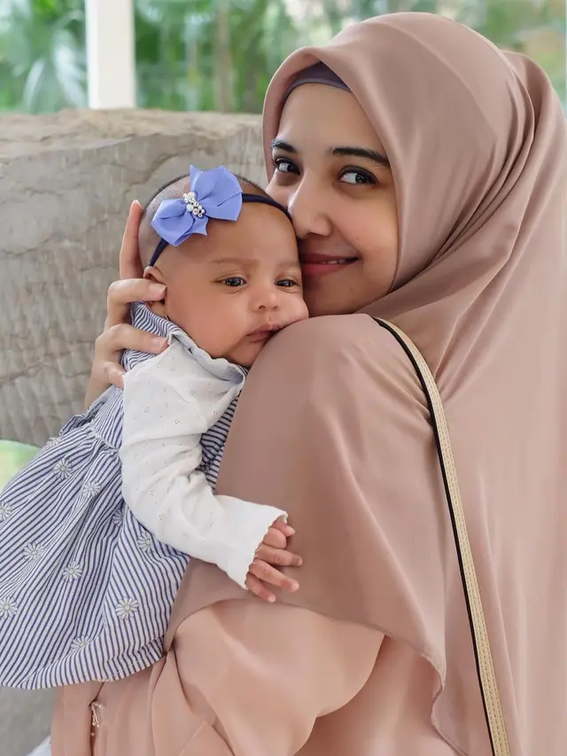 [Bintang] Anak Shireen Sungkar dan Teuku Wisnu