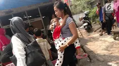 Namun, di tengah suasana tersebut terdengar suara teriakan histeris dari dalam mobil Toyota Agya bernomor polisi B 1720 FOF.