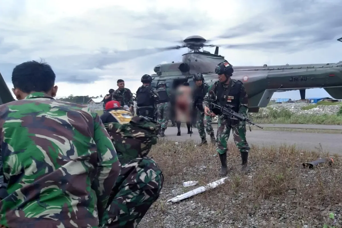 Pasukan TNI diserang KKB saat patroli di Distrik Kenyam, Nuda, Papua