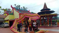 Mengintip Persiapan Pemain Liong dan Barongsai 'Golden Killin' Jelang Imlek