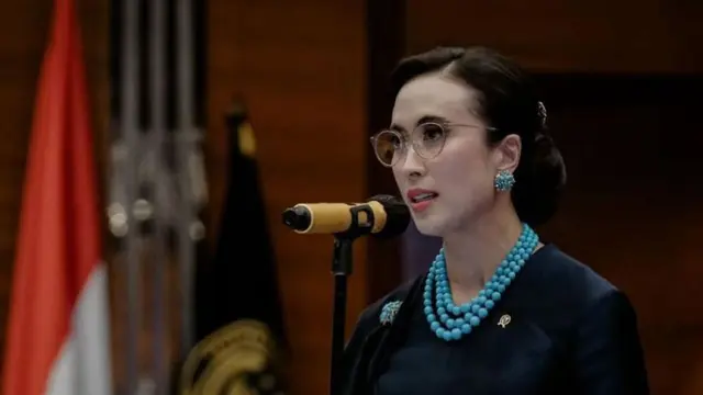 7 Potret Widiyanti Putri Wardhana Menteri Pariwisata RI dengan Style Outfit Modern, Penuh Pesona (credit: instagram.com/widi.wardhana).