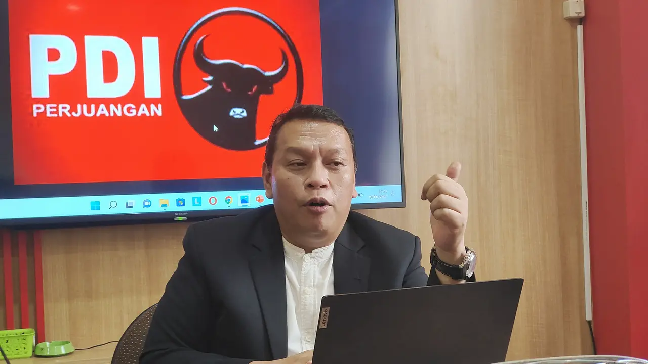 Sekretaris DPC PDI Perjuangan Kota Depok, Ikravany Hilman.