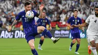 Messi bersama Timnas Argentina berangkat ke Piala Dunia 2022 dengan catatan tidak tersentuh kekalahan dalam 36 pertandingan terakhirnya. Ini menjadikan modal tim asuhan Lionel Scaloni untuk bisa membawa Argentina bersinar di Qatar. (AFP/Ryan Lim)