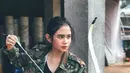 Aktris muda satu ini cukup sering menggunakan denim saat tengah bersantai. Bahkan, saat tengah mencoba berolahraga panah, penampilan sederhana Tissa juga terlihat sederhana namun stylish. (Liputan6.com/IG/tissabiani)