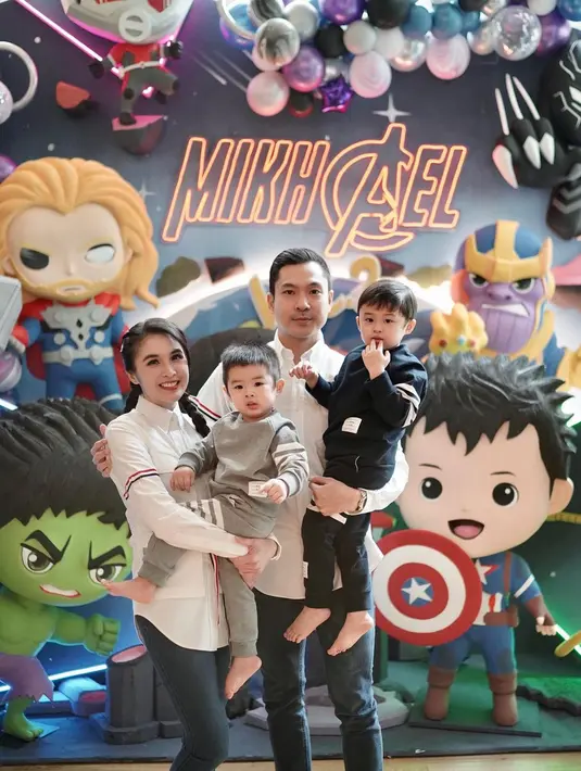 Ultah Mikhael Moeis Anak Sandra Dewi (Instagram/sandradewi88)