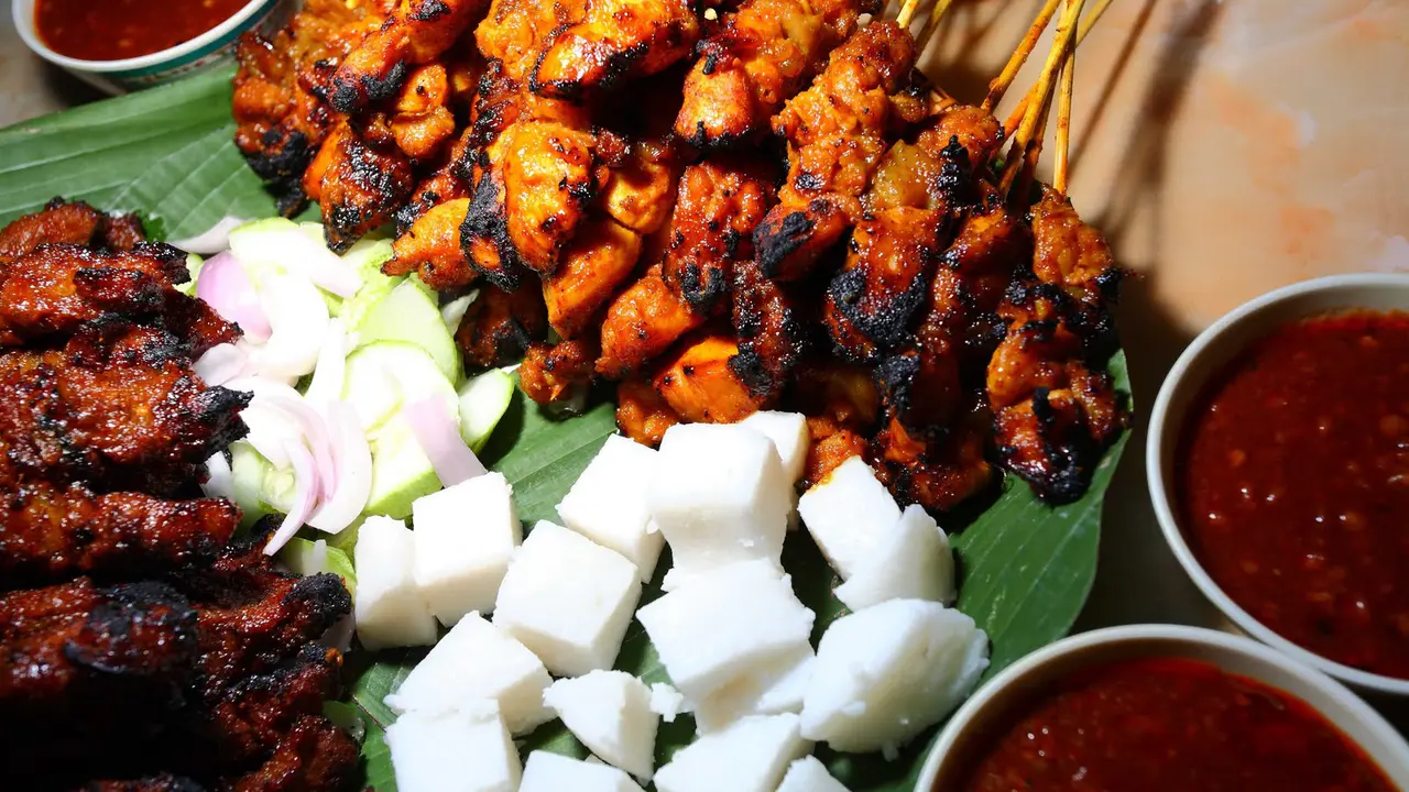 5 Rekomendasi Kedai Sate Paling Enak di Jakarta