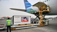 Indonesia kedatangan 8 juta bahan baku (bulk) vaksin Sinovac yang tiba di Bandara Soekarno-Hatta, Tangerang, Banten pada Kamis, 22 Juli 2021. (Dok Kementerian Komunikasi dan Informatika RI)