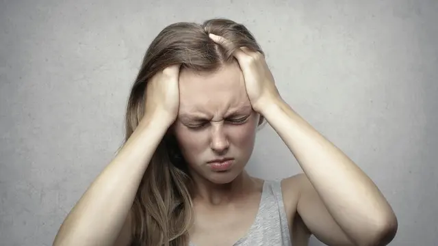 Rokok Menjadi Pelarian Emosional