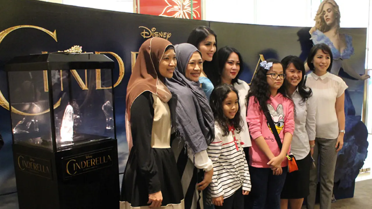 Meriahnya Acara Premiere Disney's Cinderella di Kota Kasablanka