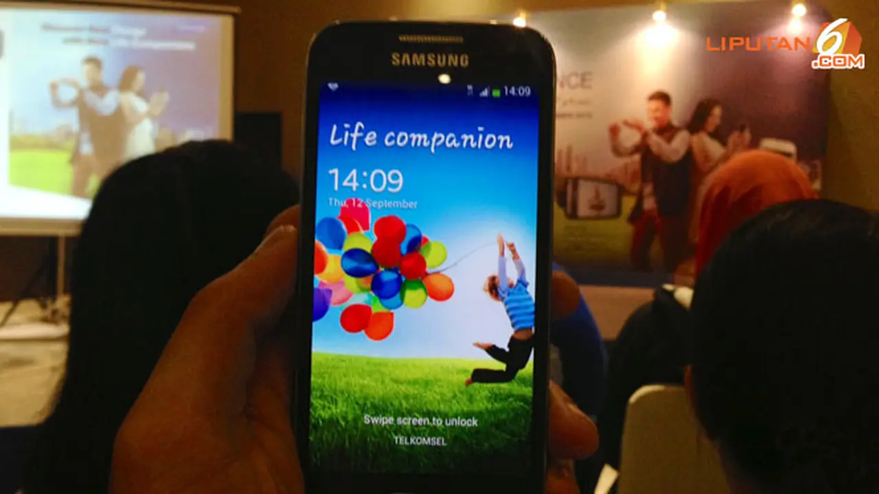 galaxy-s4-mini-130912b.jpg