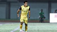 Pemain Persikabo 1973, Gilang Ginarsa. (Bola.com/Nandang Permana)