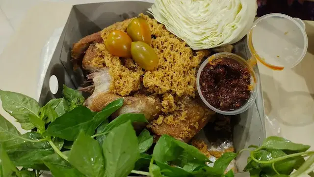 Jagonya Ayam Kremes Mbak Ning 