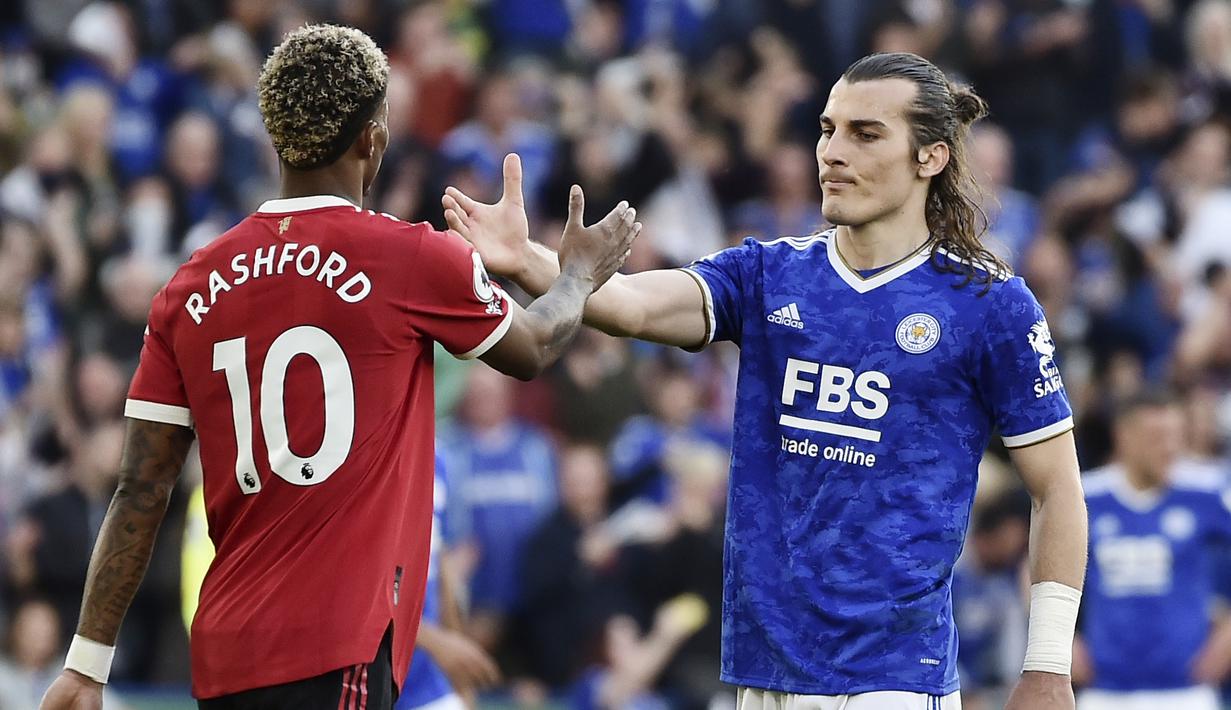 Sementara Manchester United hanya mampu mencetak gol lewat Mason Greenwood dan Marcus Rashford. (AP/Rui Vieira)