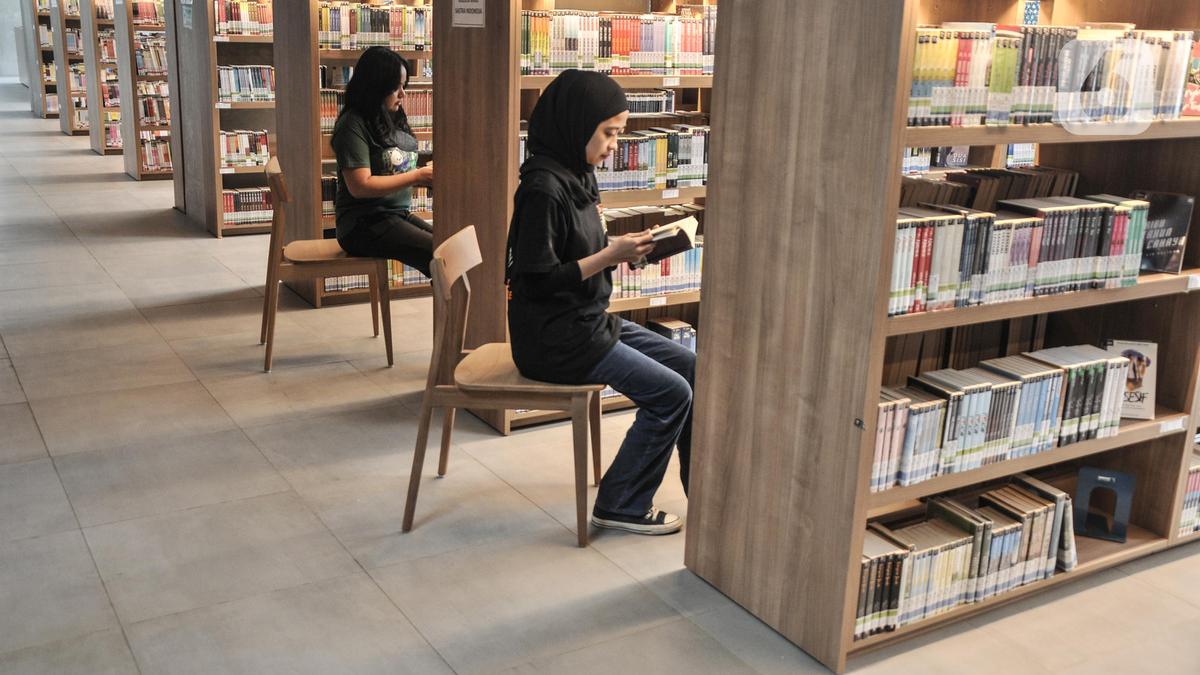 Perpustakaan Cikini Mulai Uji Coba Buka sampai Pukul 10 Malam