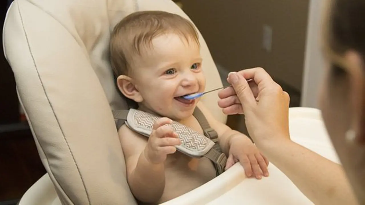 MPASI anak/copyright Pixabay.com/yalehealth