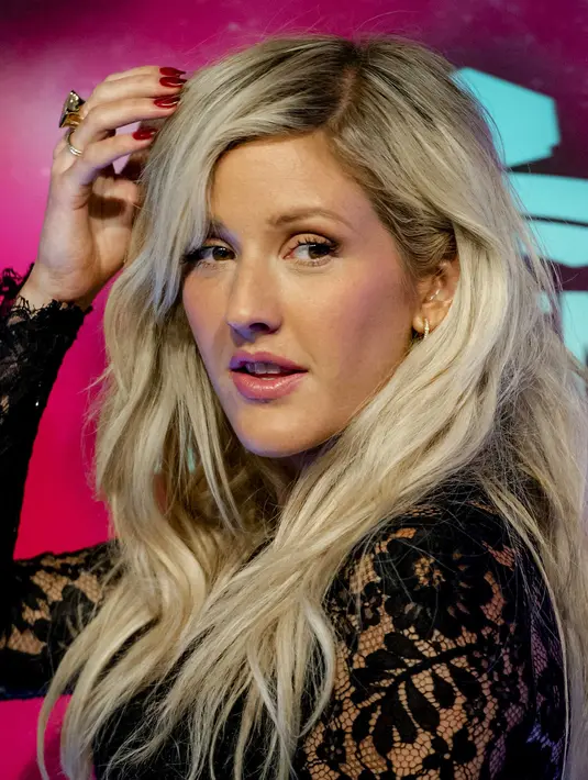 Ellie Goulding yang terkenal akan lagu-lagunya yang bertemakan cinta, di album barunya ia tak akan lagi menulis lagu cinta. (Bintang/EPA)