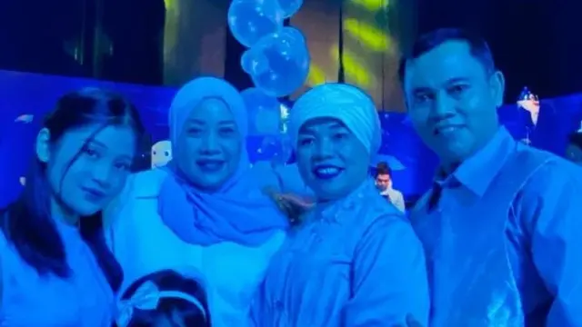 Puput mantan istri Doddy Sudrajat bersama anaknya akrab dengan keluarga Haji Faisal di pesta ultah Gala Sky yang kedua (Foto: Instagram @puput100ly)