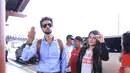 Tidak hanya para fansnya yang merasa senang dengan kehadiran dua bintang Bollywood ini, namun juga kesenangan dirasakan oleh mereka sendiri. Bahkan mereka memiliki kesan tersendiri bertemu dengan fansnya. (Adrian Putra/Bintang.com)